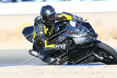 media/Jan-08-2022-SoCal Trackdays (Sat) [[1ec2777125]]/Turn 15 Inside (950am)/